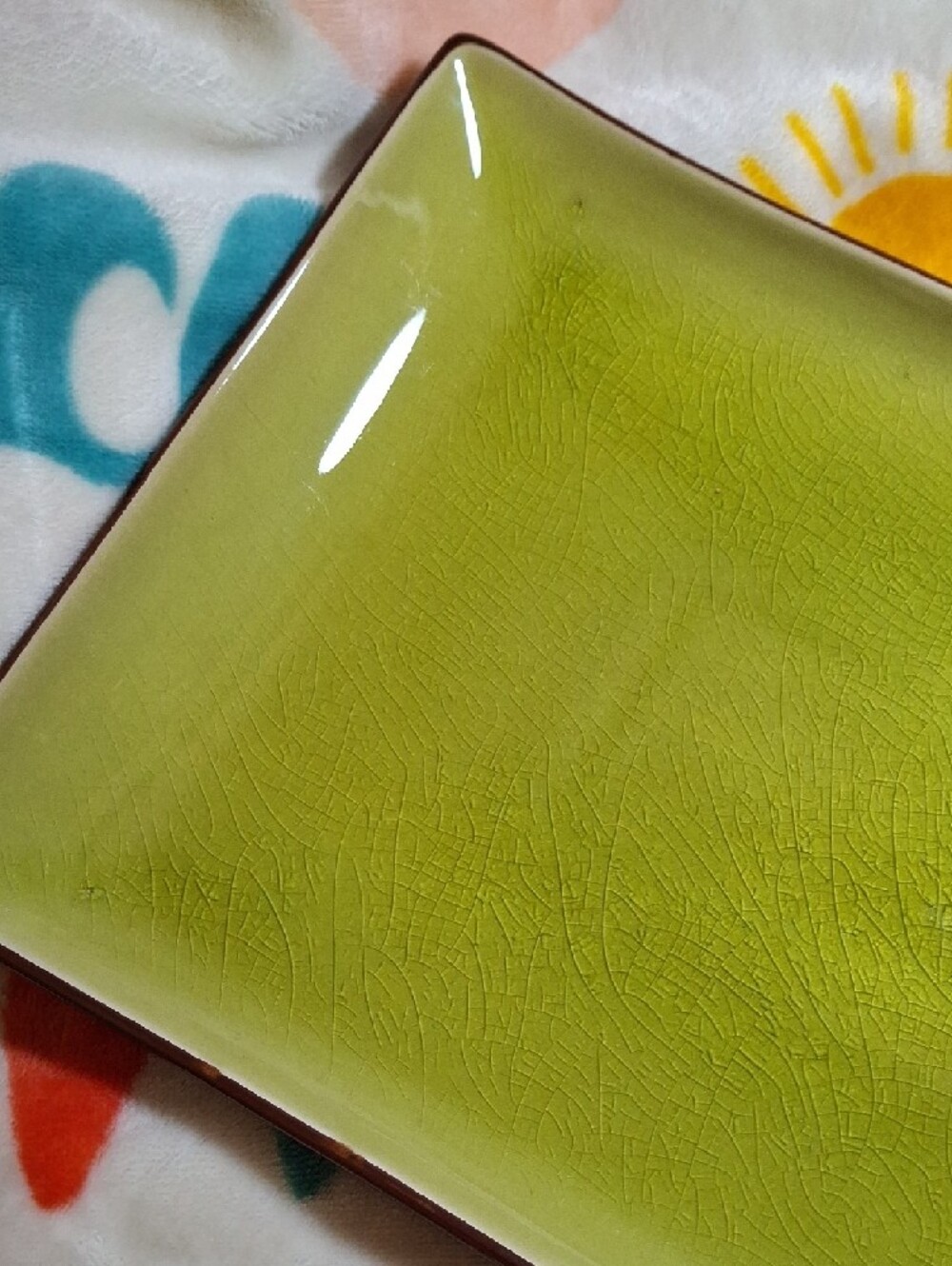 Green Rectangular Ceramic Serving Tray - Picture 3 of 4